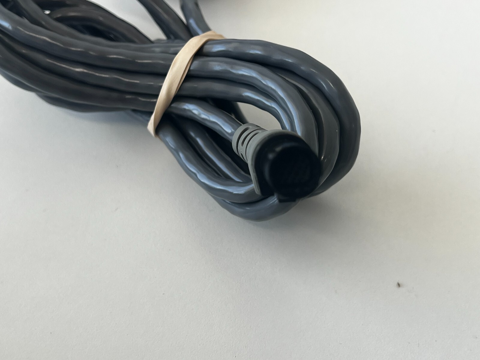 EE6/BB12: EKOS Connector Interface Cable 700-10302 w/ Connector Clip 5811-001