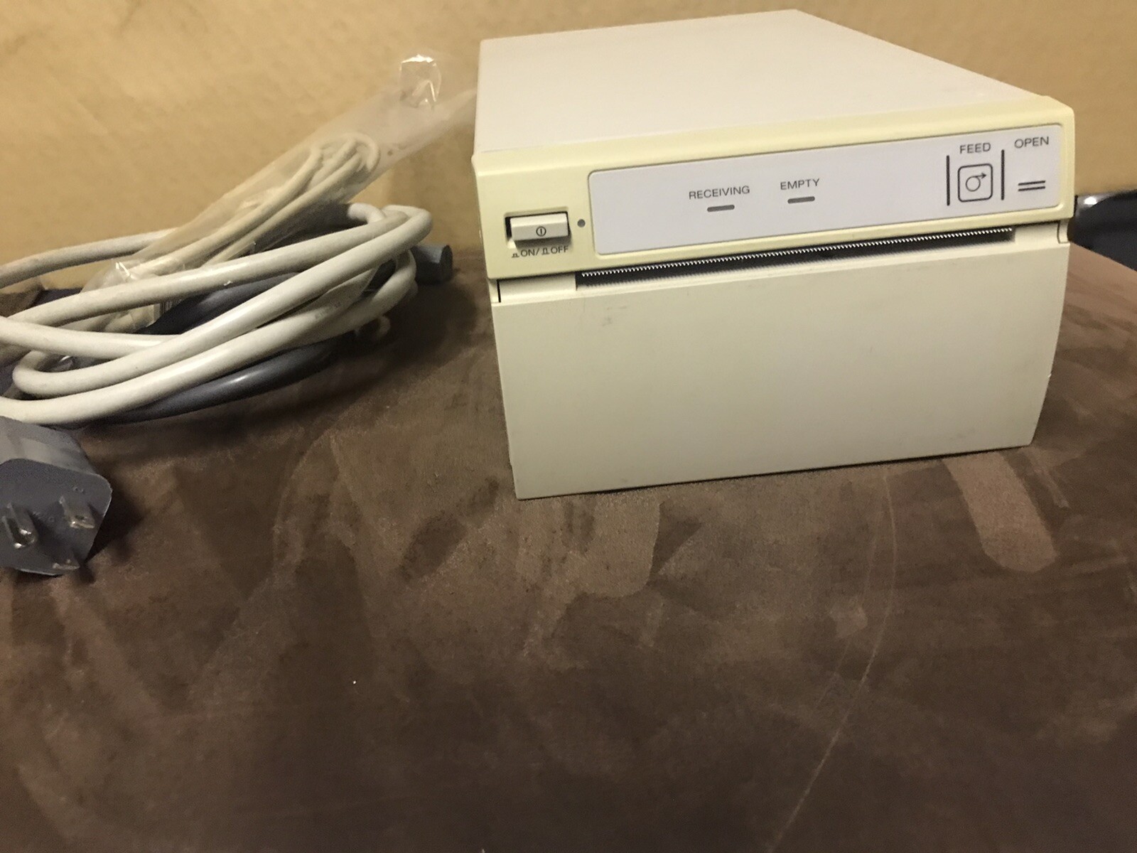 SONY UP D-895 USB PORT B/W IMAGE PRINTER