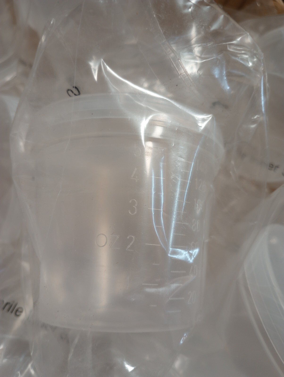 Fisherbrand Scientific Polypropylene Graduated Specimen Containers Lot Of 63