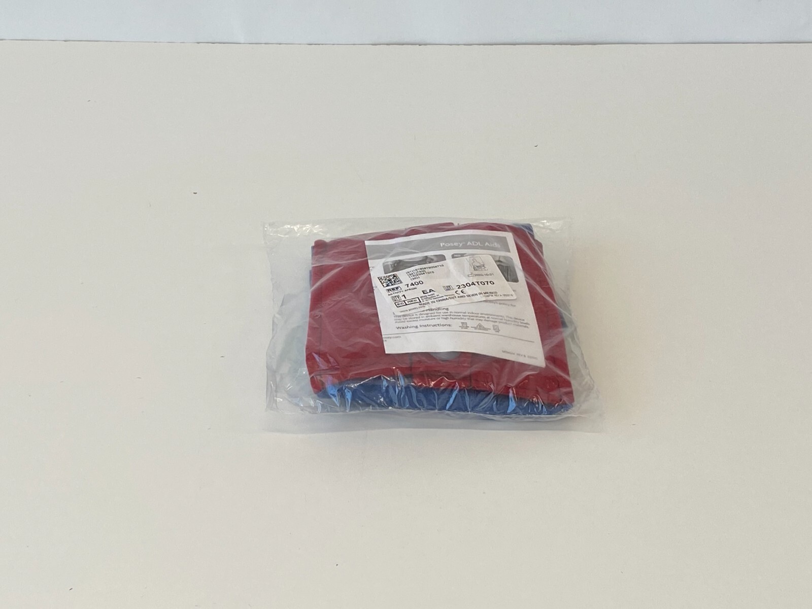 T43: Posey 7400 ADL Aids Activity Apron