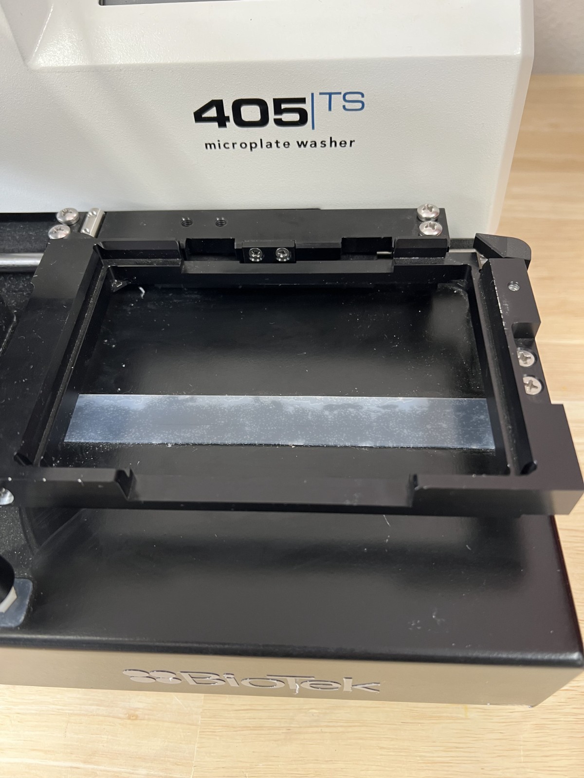 Agilent Bio-Tek Model 405 TSR Touch Screen Micro Plate Washer manu 2020