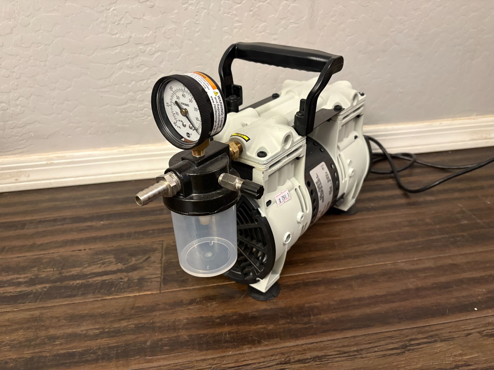 Welch 2567B-50 Vacuum Pump WOB-L Piston 100 LPM for Non-Corrosive U (3368329)