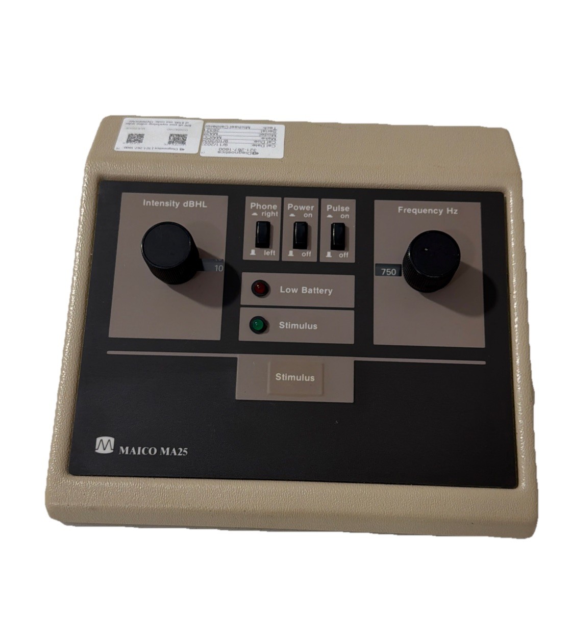 Maico MA25 Portable Audiometer Hearing Testing Tester No Ac Adapter Tested