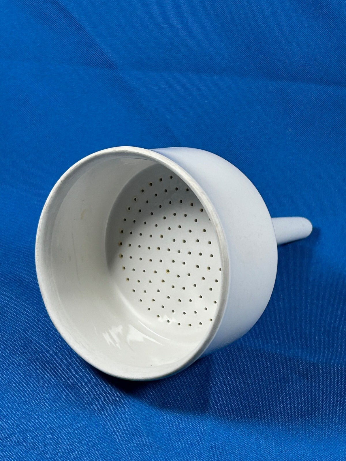 Funnel, Büchner, porcelain ceramic, id. 85 mm, 200 mL, COORS, Quality Lab Item