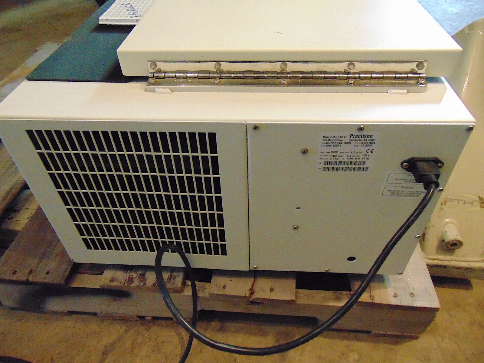 Precision Durafuge 200R Refrigerated Centrifuge With Rotor SO-2Y S4601z