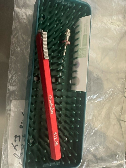 Grieshaber Vertical Scissors Ref: C 612.25 Ophthalmology