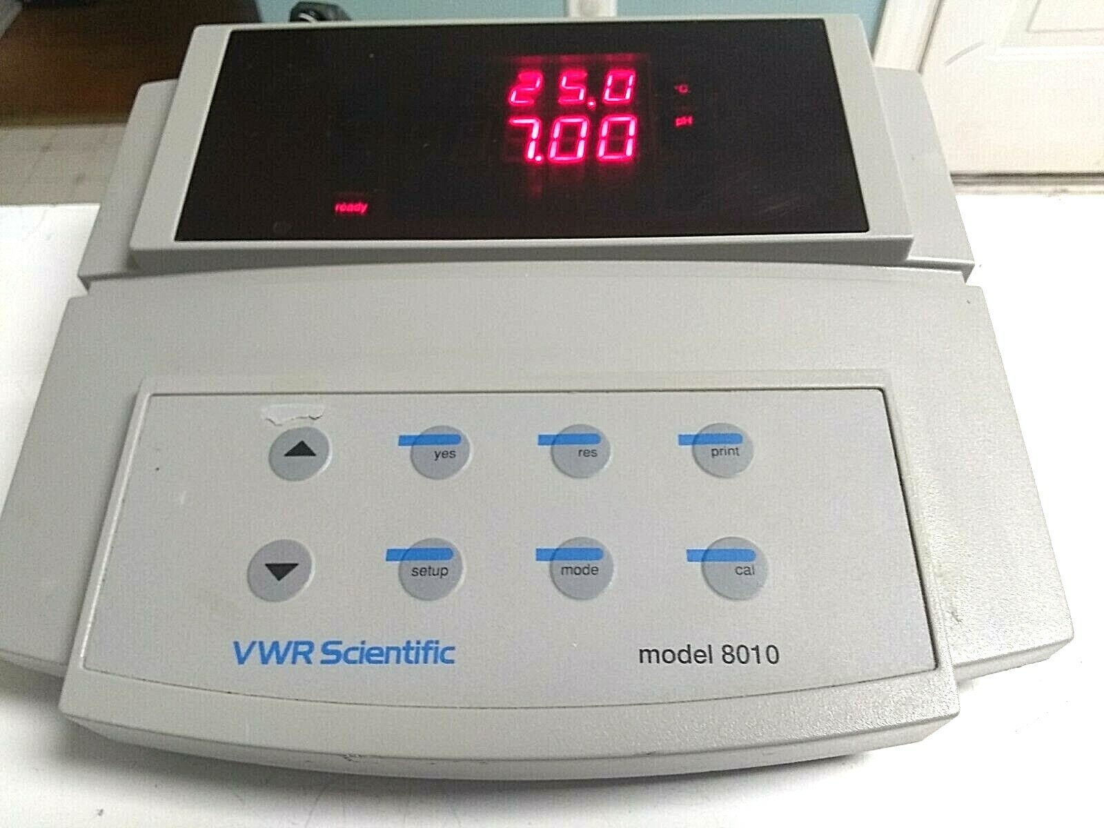 VWR Scientific 8010 Digital Lab pH Meter – No Probe or Power Adapter (Optional)