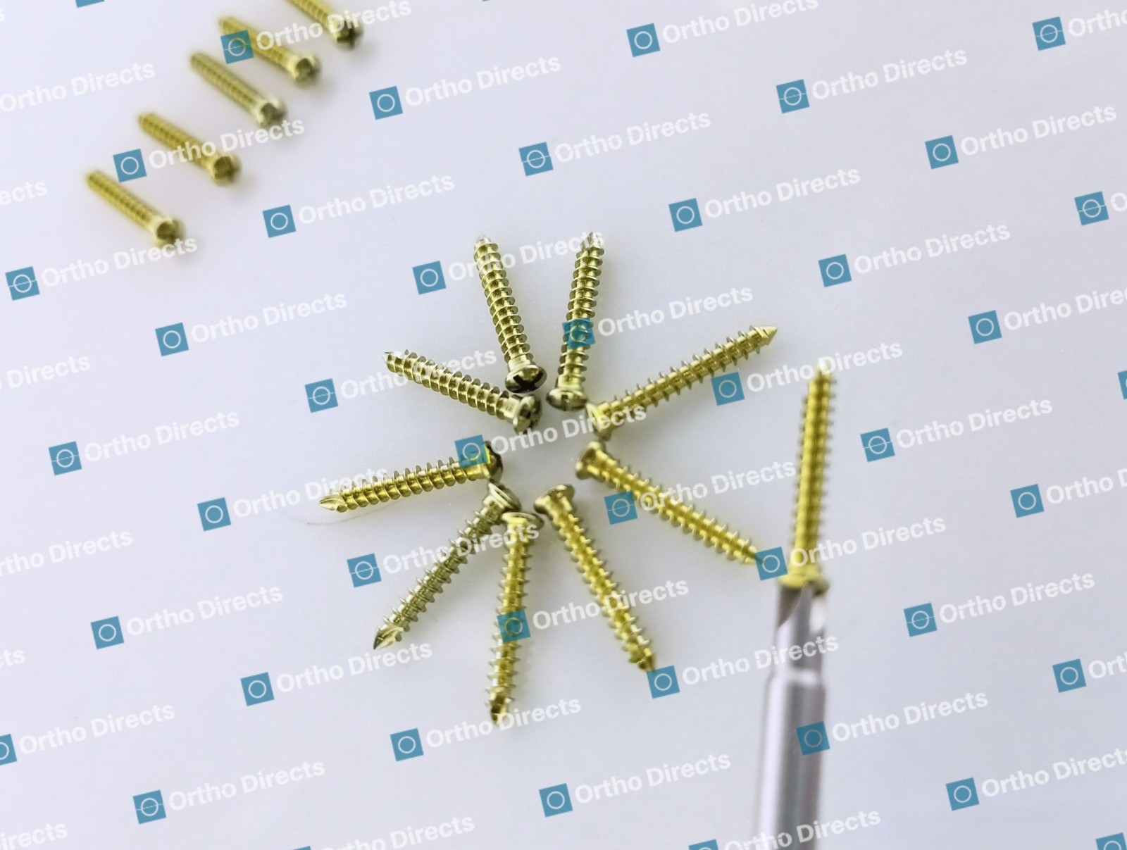1.5mm Cross Drive Self-Tapping Screws Maxillofacial CMF Set 100 Pcs Set Ti