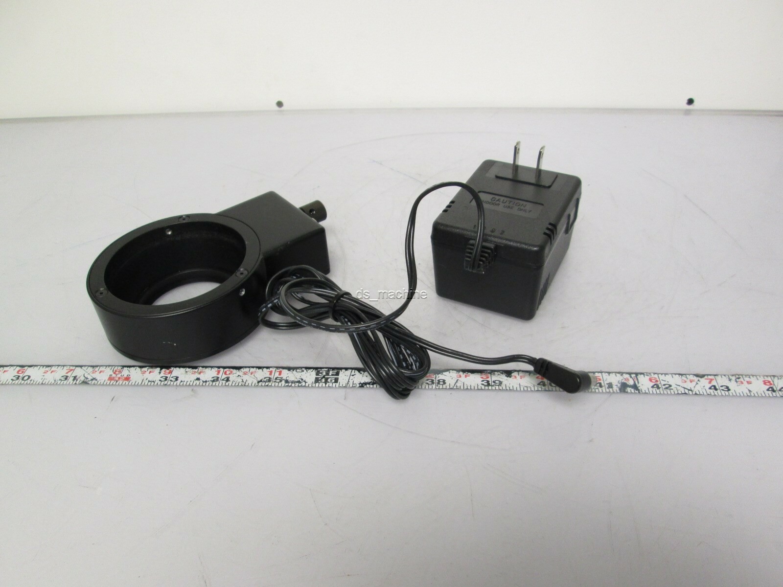 26 LED White Light 5VDC w/ 120VAC 0.8A Power Adapter