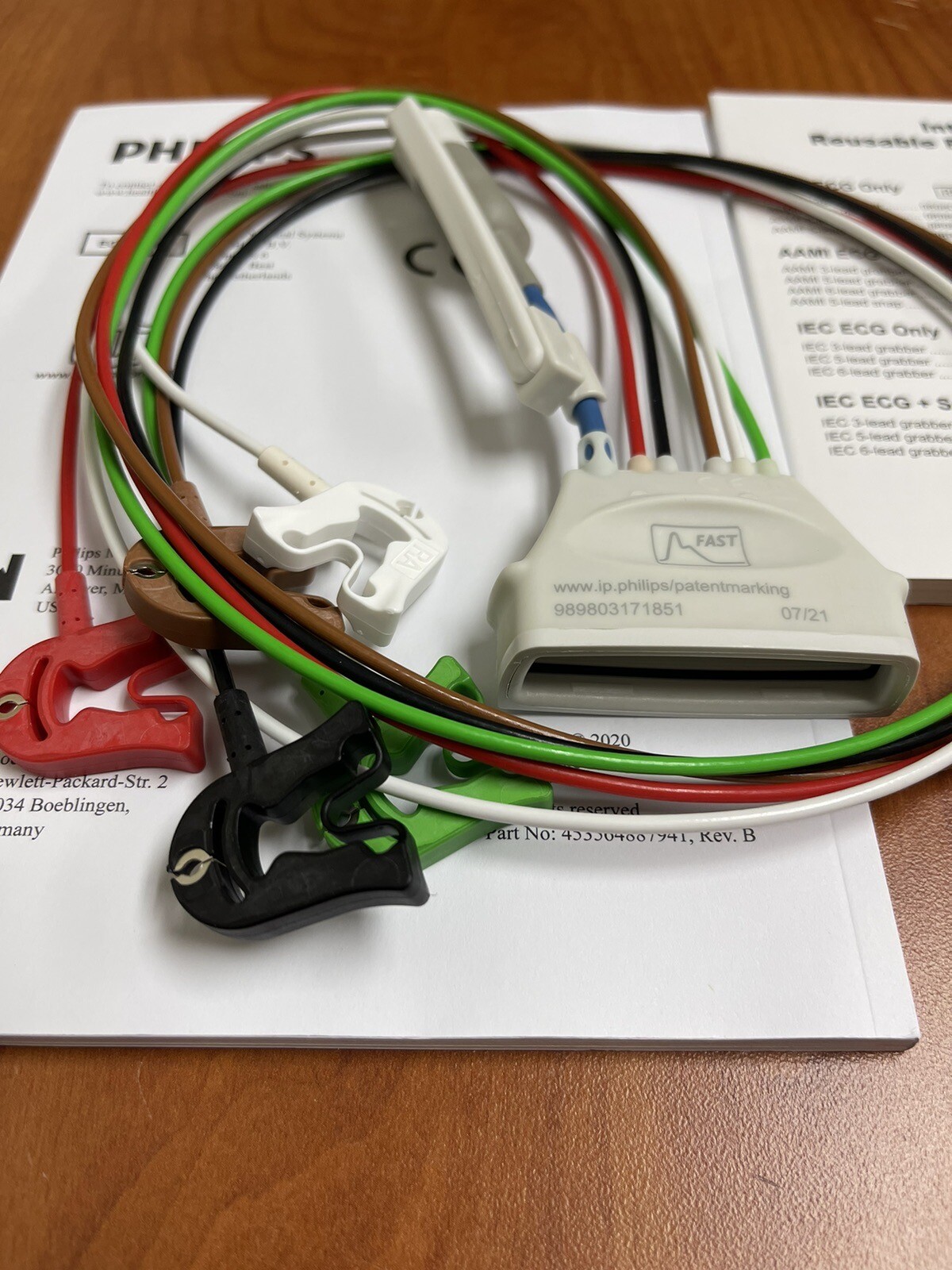 Philips ECG 5 Lead Grabber, AAMI + SpO2, Tele for IntelliVue MX40 ~ 989803171851