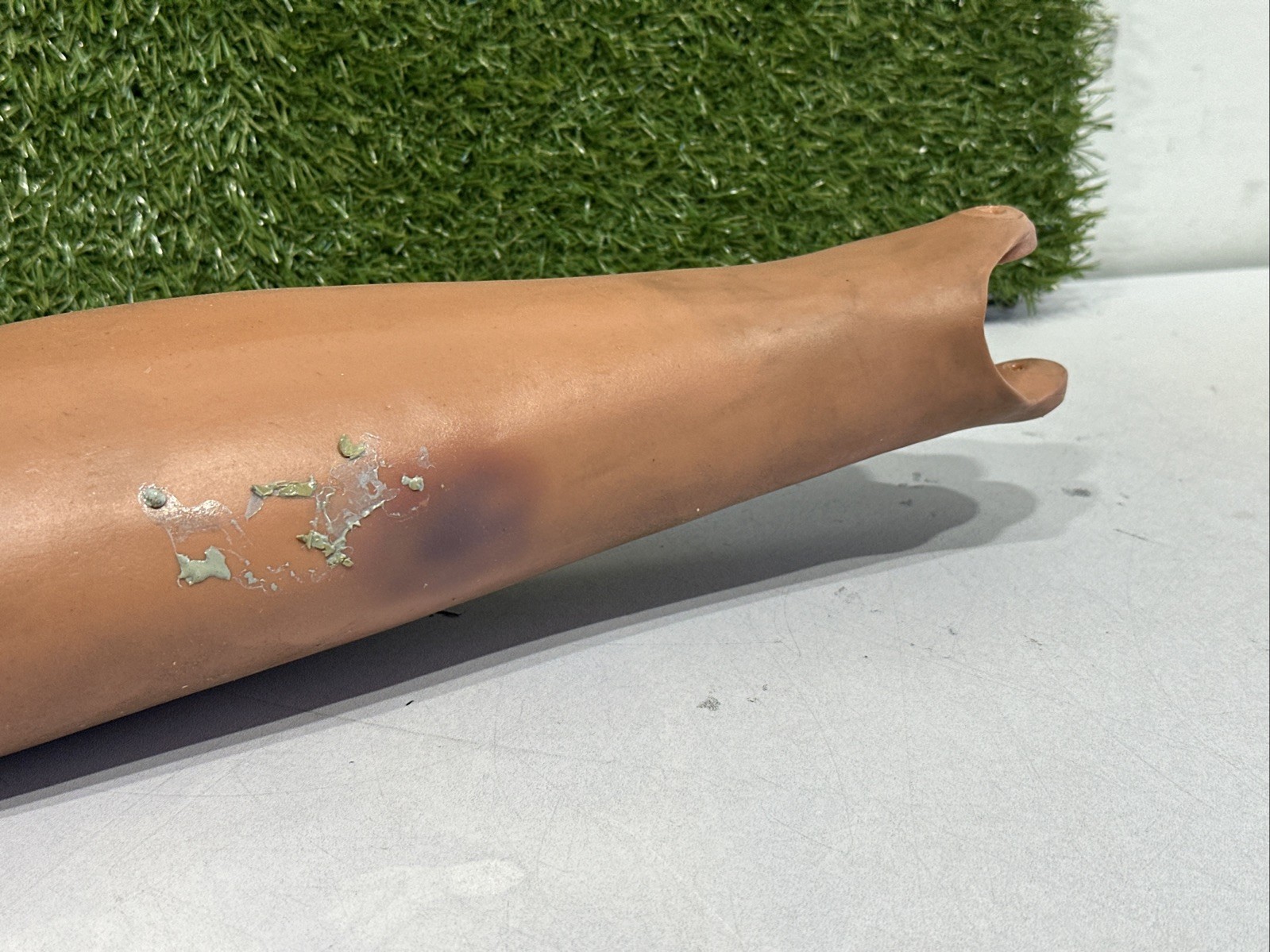 Calf; Rt-Adlt-STD – Laerdal 300-03050