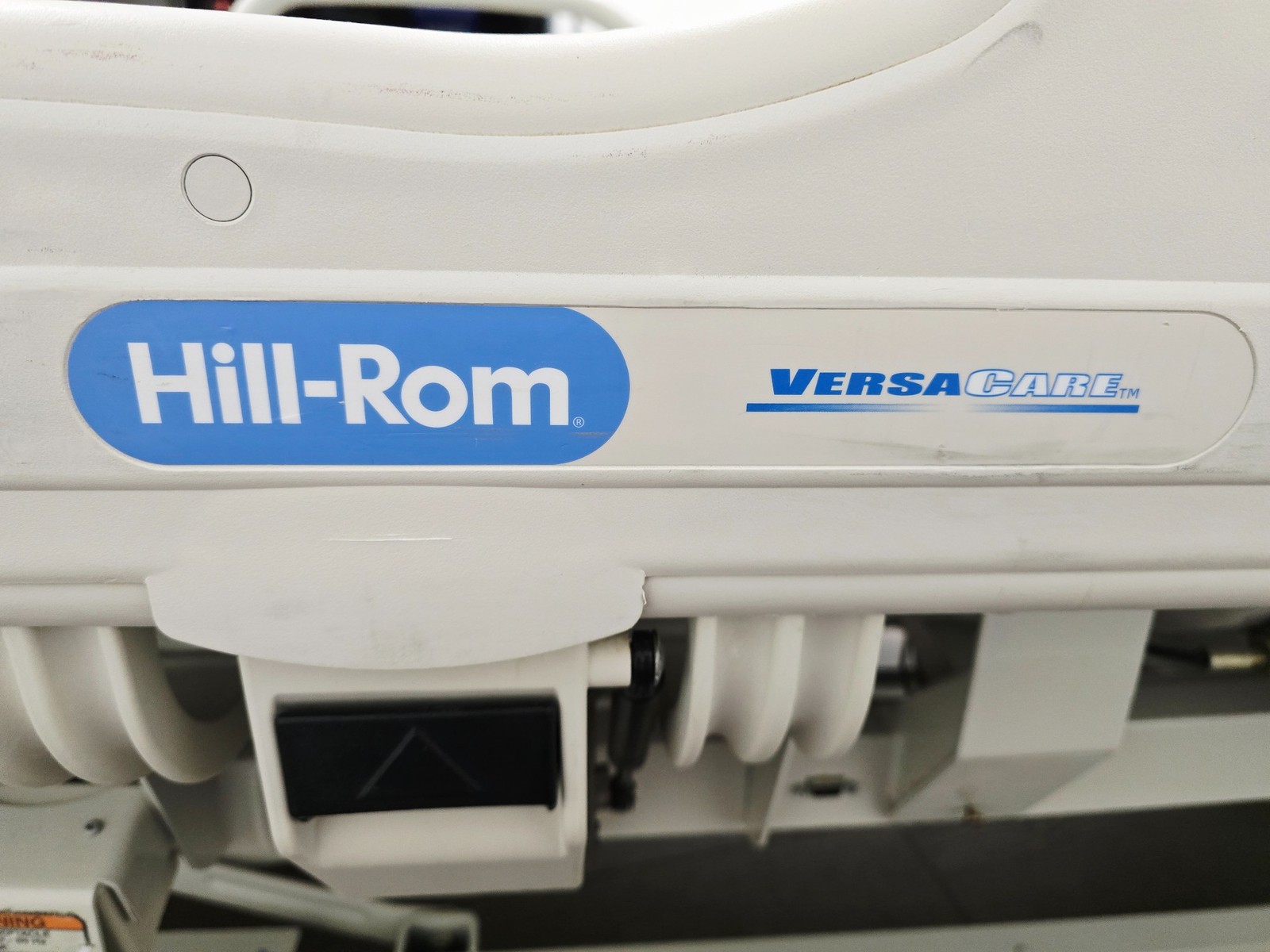 Hill-Rom P3200 VersaCare Electric Hospital Bed w/ Scale & Mattress