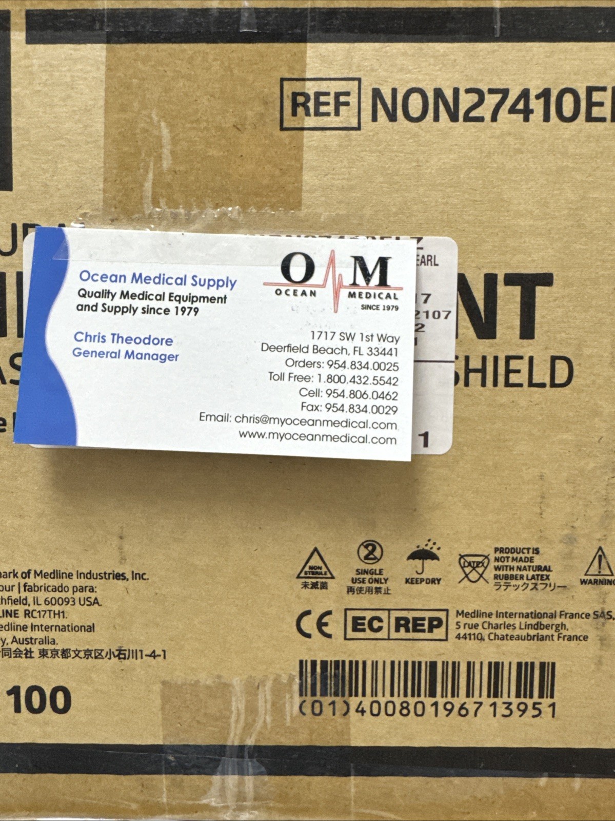 Medline Level 3 Fluid-Resistant Face Mask w/ Shield, EL REF NON27410EL, 100/Case