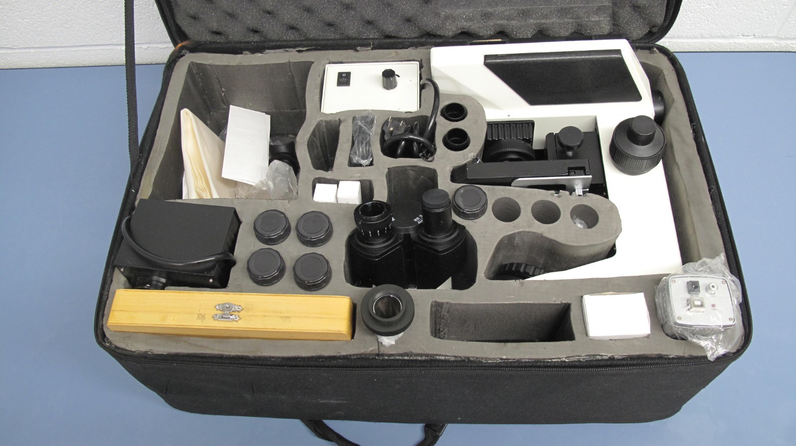 Trinocular Compound Microscope With 5 Objectives, Camera, Accessories With Case