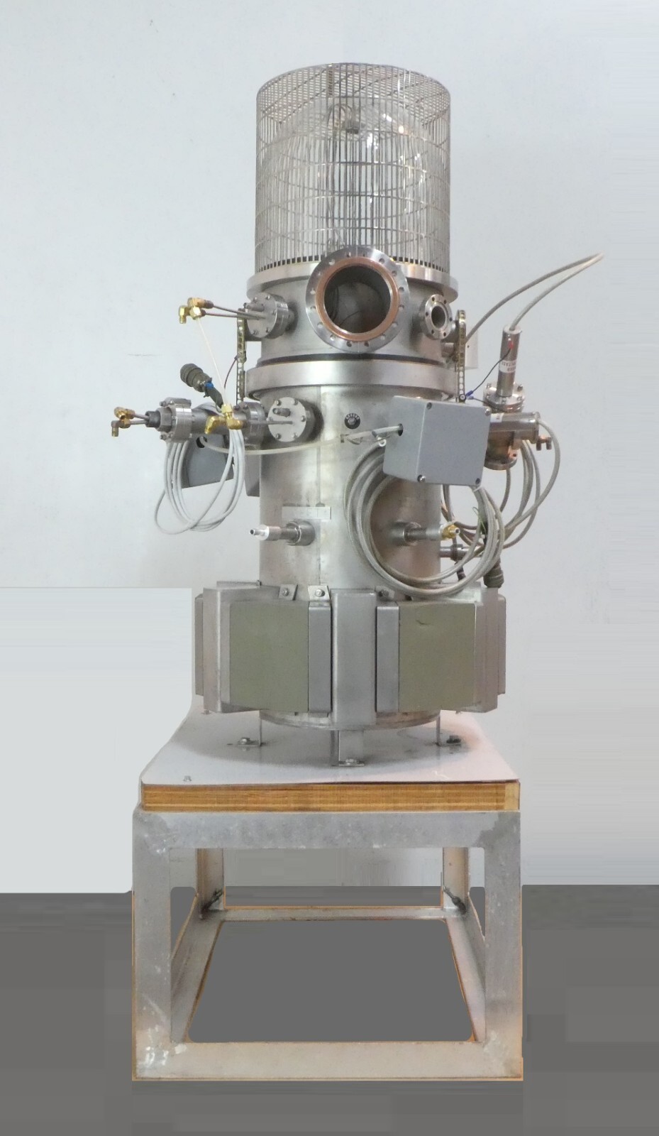 Varian 932-0032 Multi Port Experiment Ion Pump Vacuum Chamber VSEA Untested