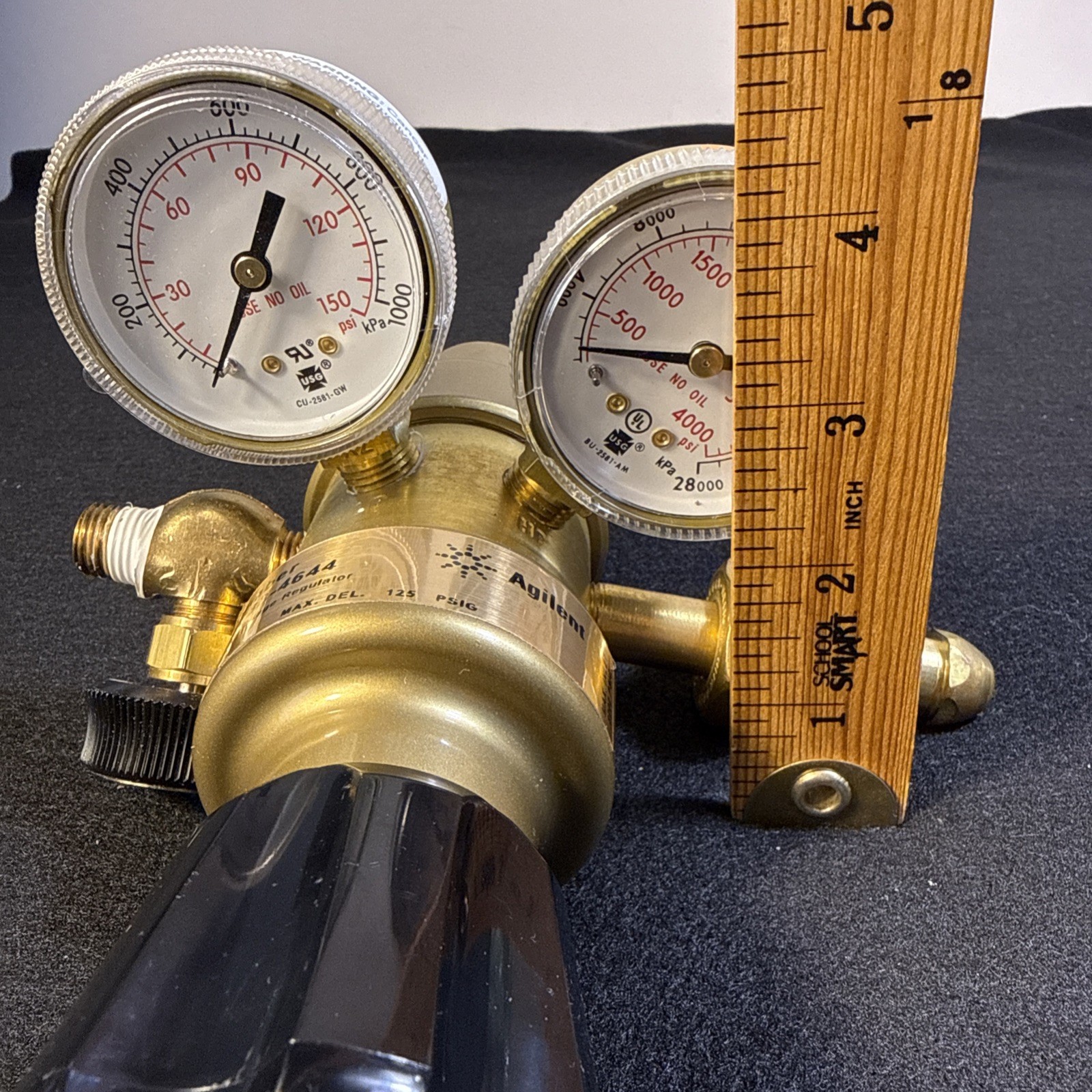 Agilent Technologies 5183-4644 Multi Stage Regulator Laboratory Grade Working