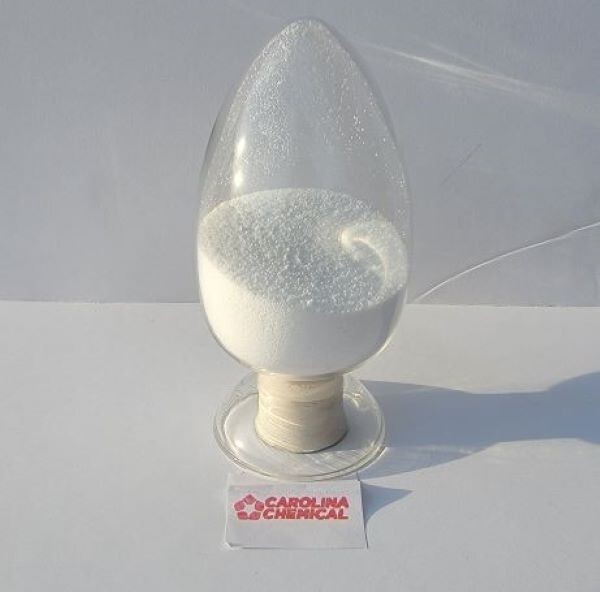Paraformaldehyde solid prills 91-93% 500 Grams