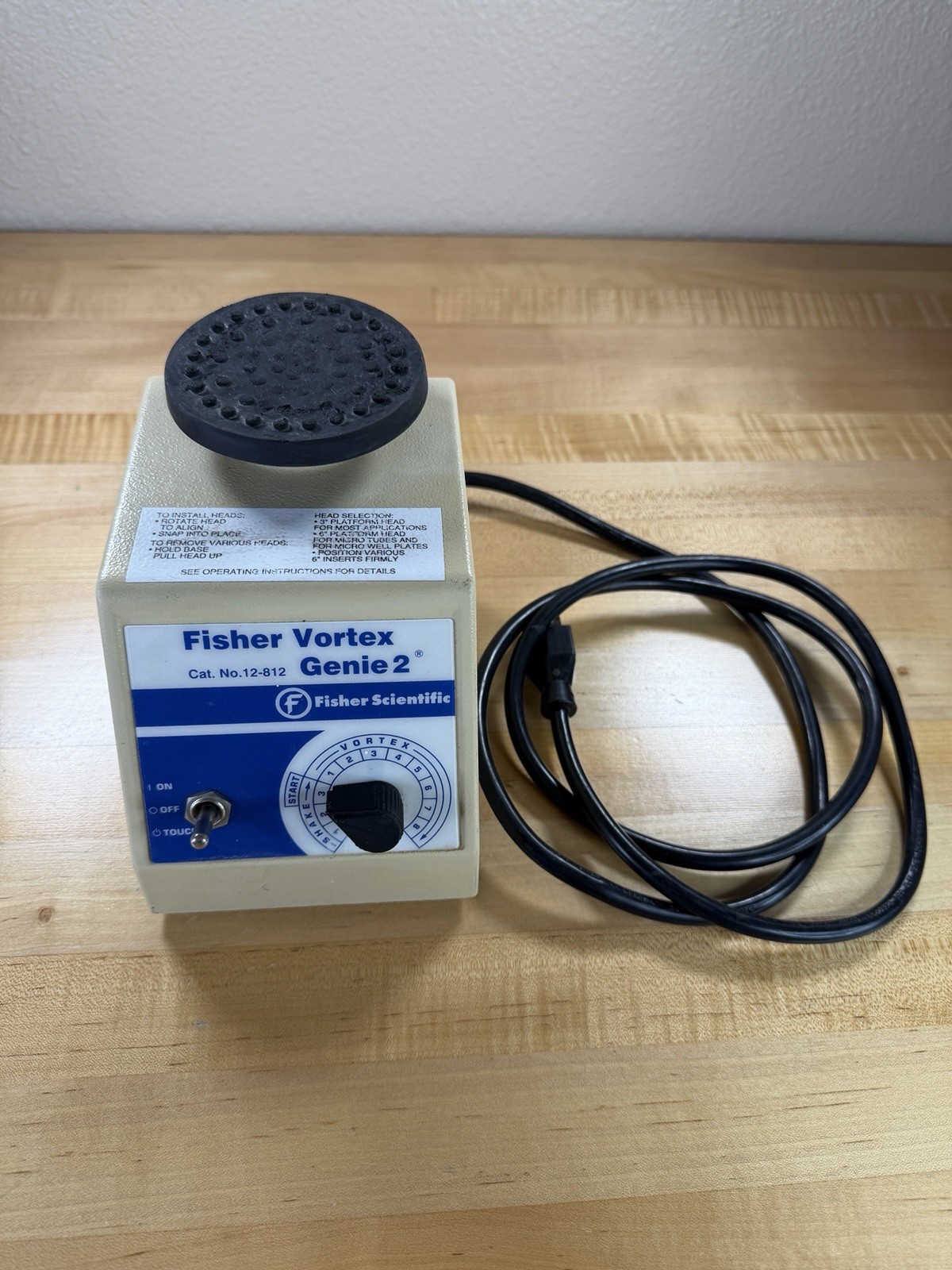 Fisher Scientific Vortex Genie 2 12-812 Analog Vortex Mixer G-560