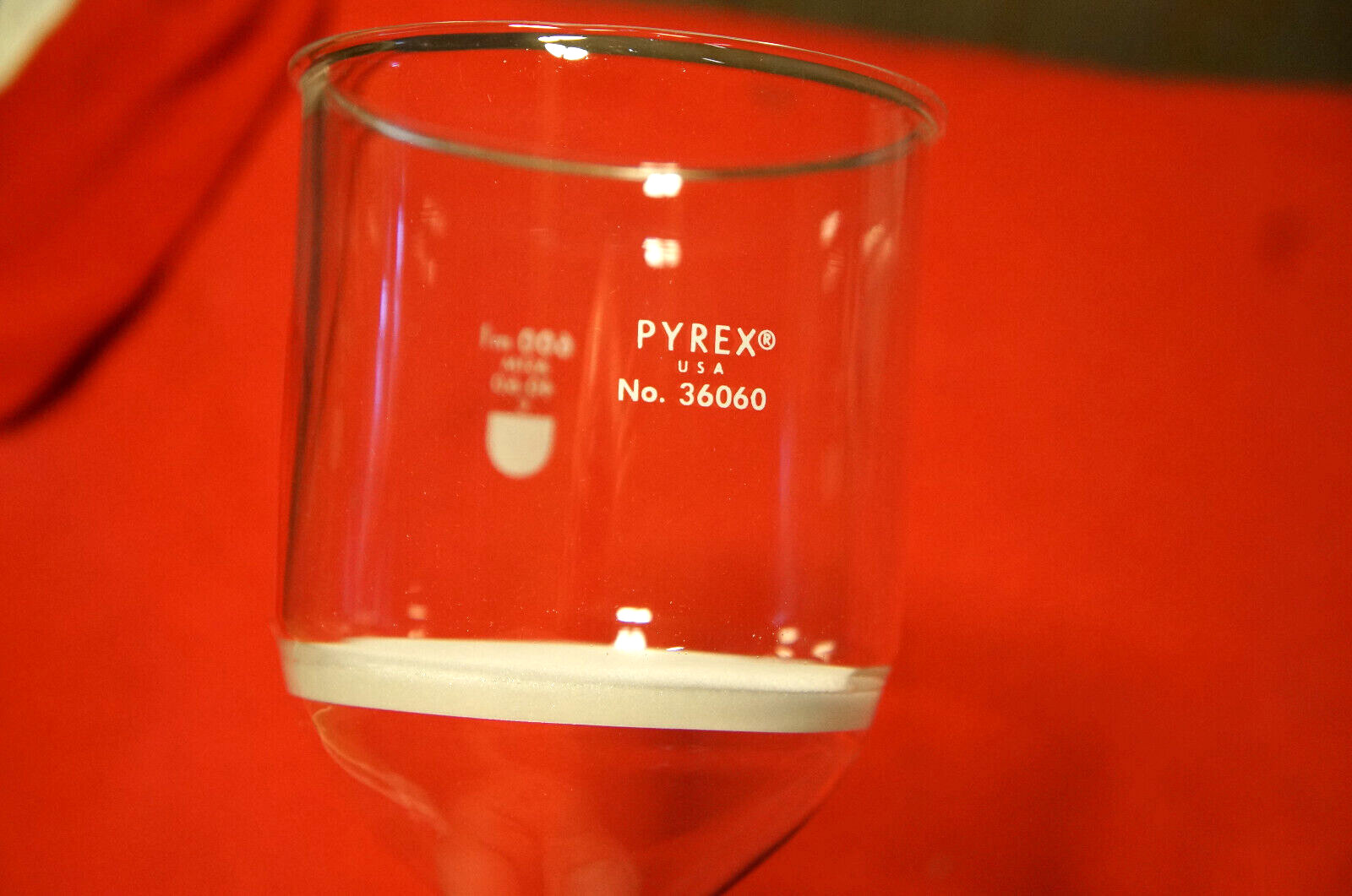 CORNING PYREX Glass Buchner Funnel, 90mm Coarse Frit, 600ml #36060-600C (NEW!)