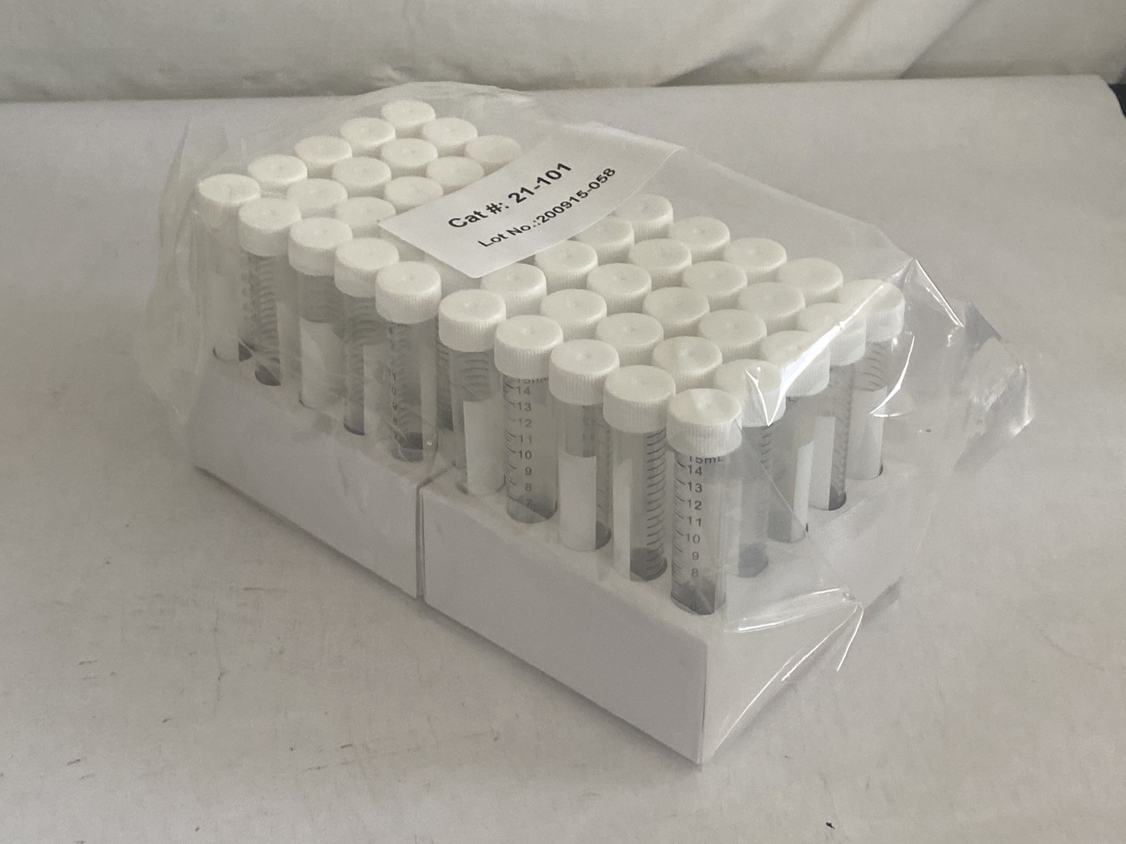 (500) GENESEE GenClone 15mL PP Graduated Conical Centrifuge Tubes w/ Caps 21-101