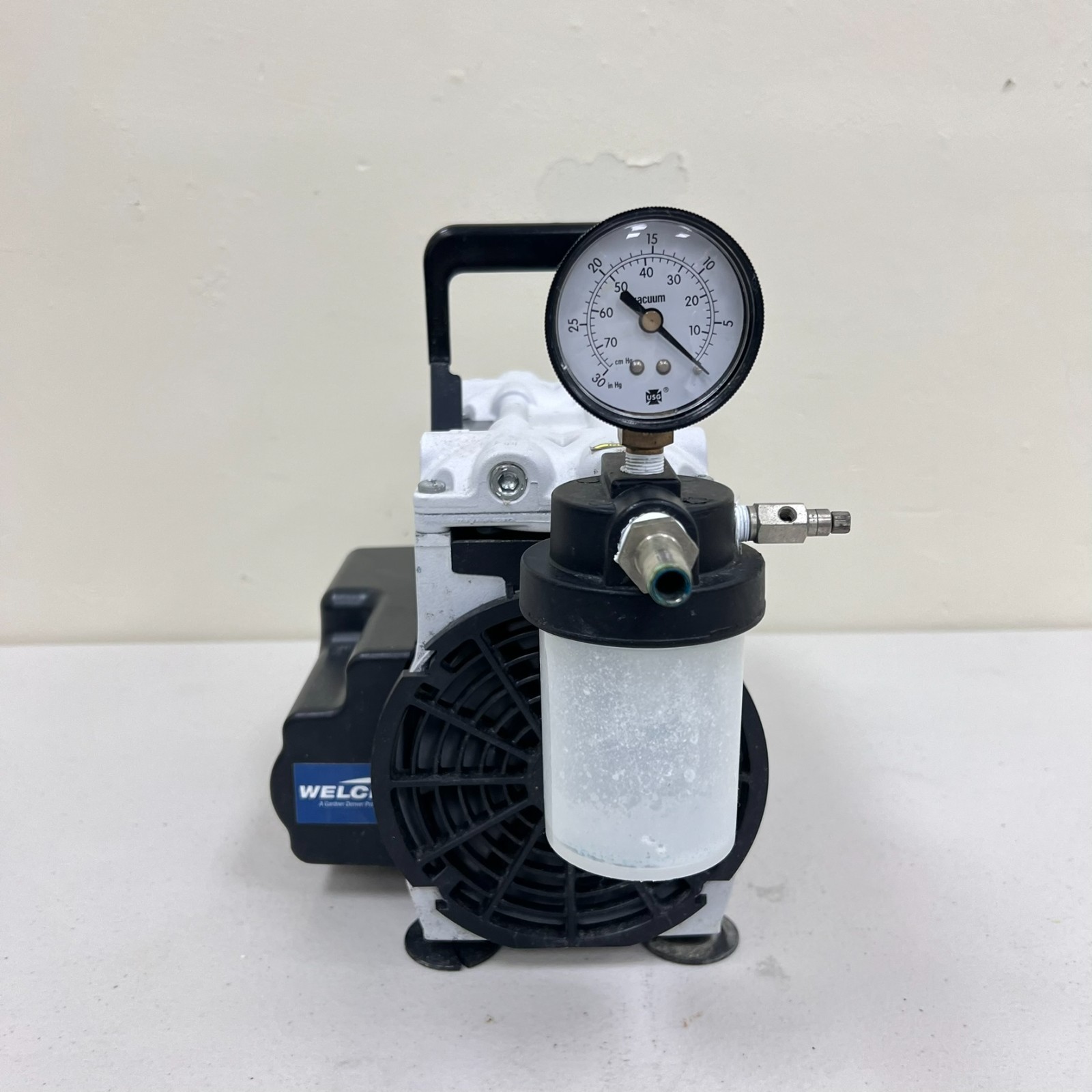 Welch 2561B-50 Standard Duty Dry Vacuum Piston Pump, 60 L/min, 115 VAC