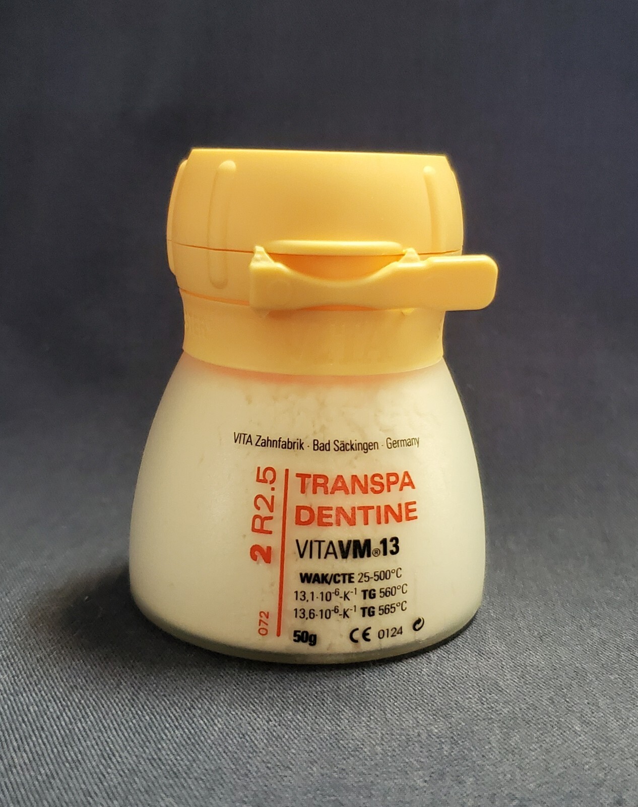 Porcelain Dental Vita VM 13 Porcelain 2R2.5 (50 gm), Transpa Dentine