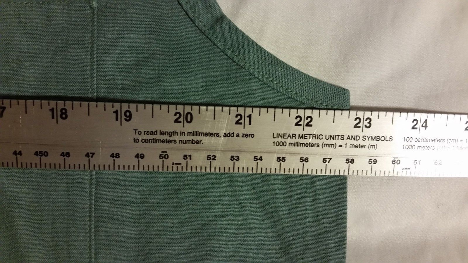 USGI MILITARY BLUE OPERATING SUGICAL MAN’S COTTON SLEEVELESS TYPE A SHIRT MED