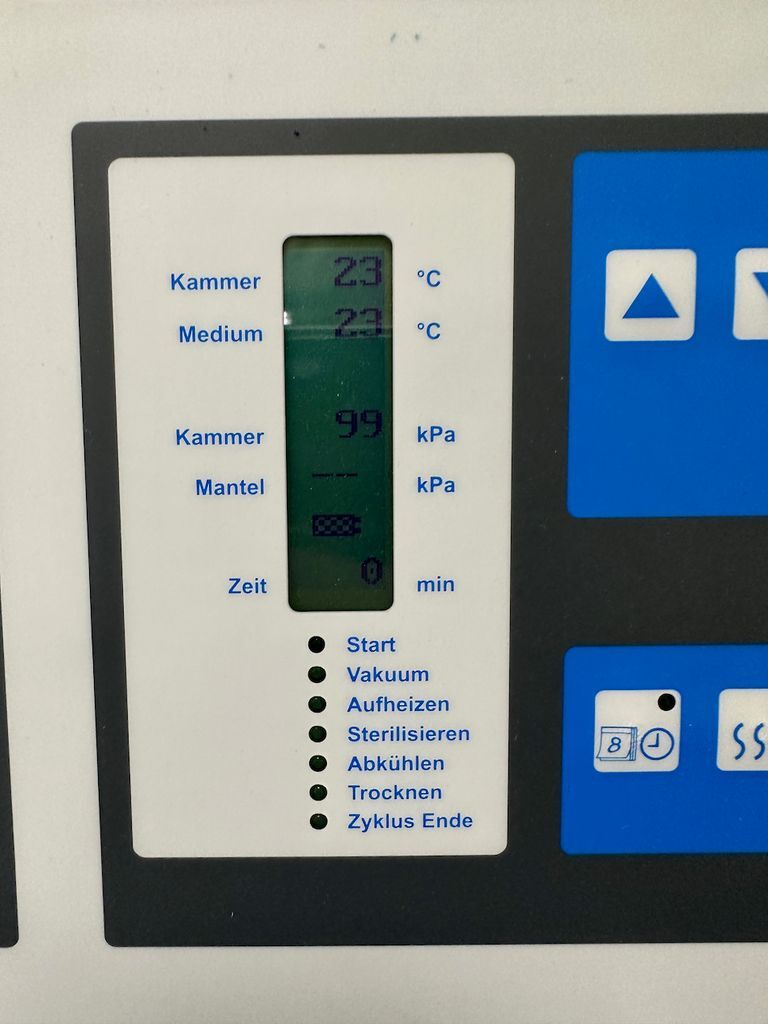 Thermo Scientific Varioklav 25T Steam Sterilizer Table Autoclave 25 Liter