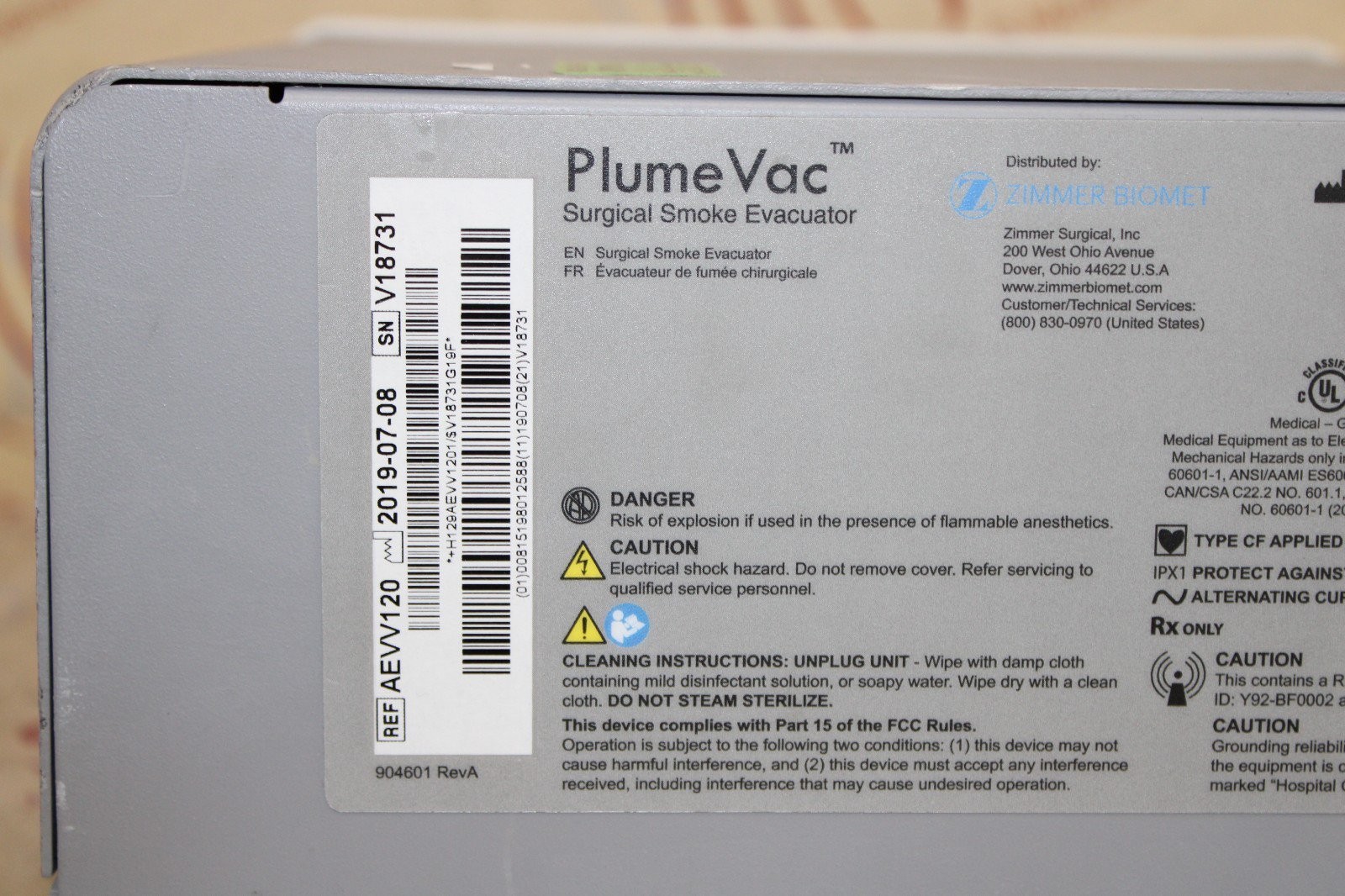 Zimmer Biomet AEVV120 PlumeVac Surgical Smoke Evacuator w/ PlumeGaurd Filter