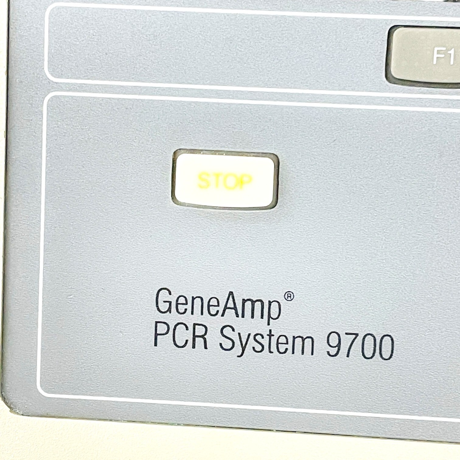 Applied Biosystems ABI GeneAmp PCR System 9700 N8050200 Thermal Cycler 96-Well