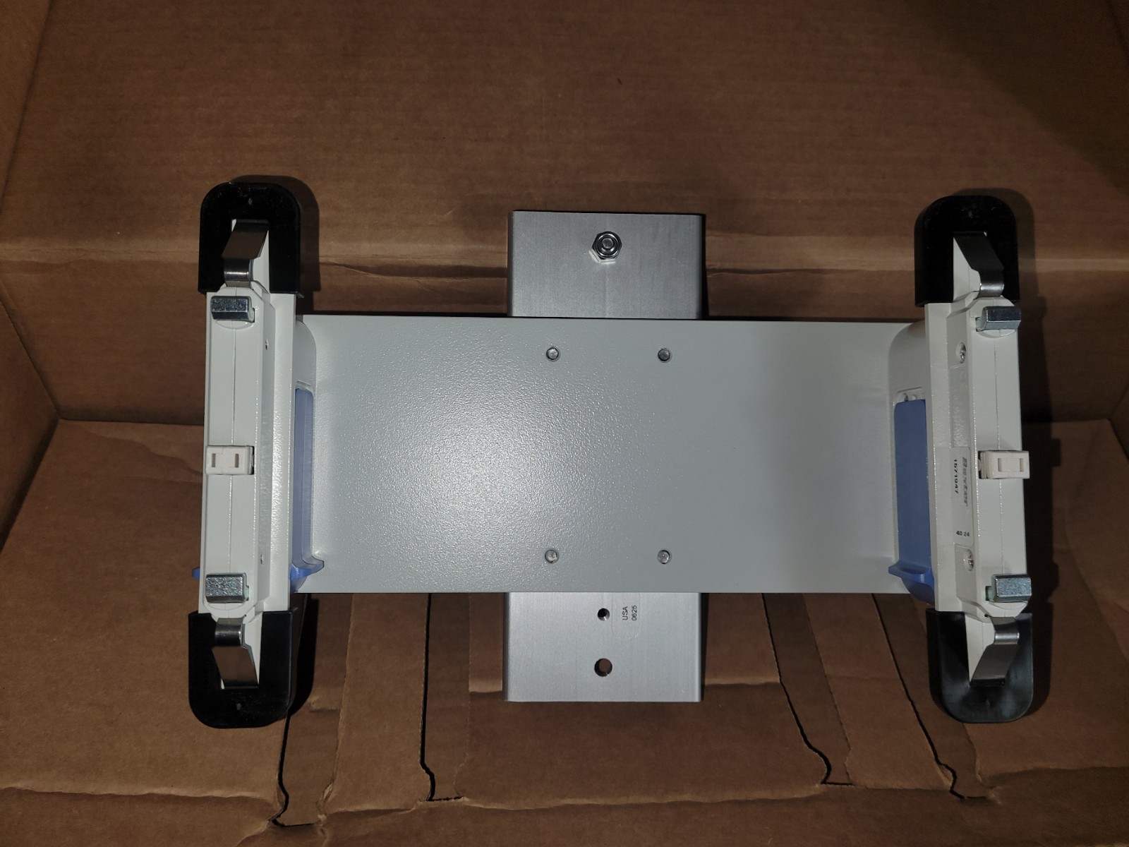 EXTERNAL ADAPTER MECHANIC BIG Hillrom Baxter 1571947- Bracket