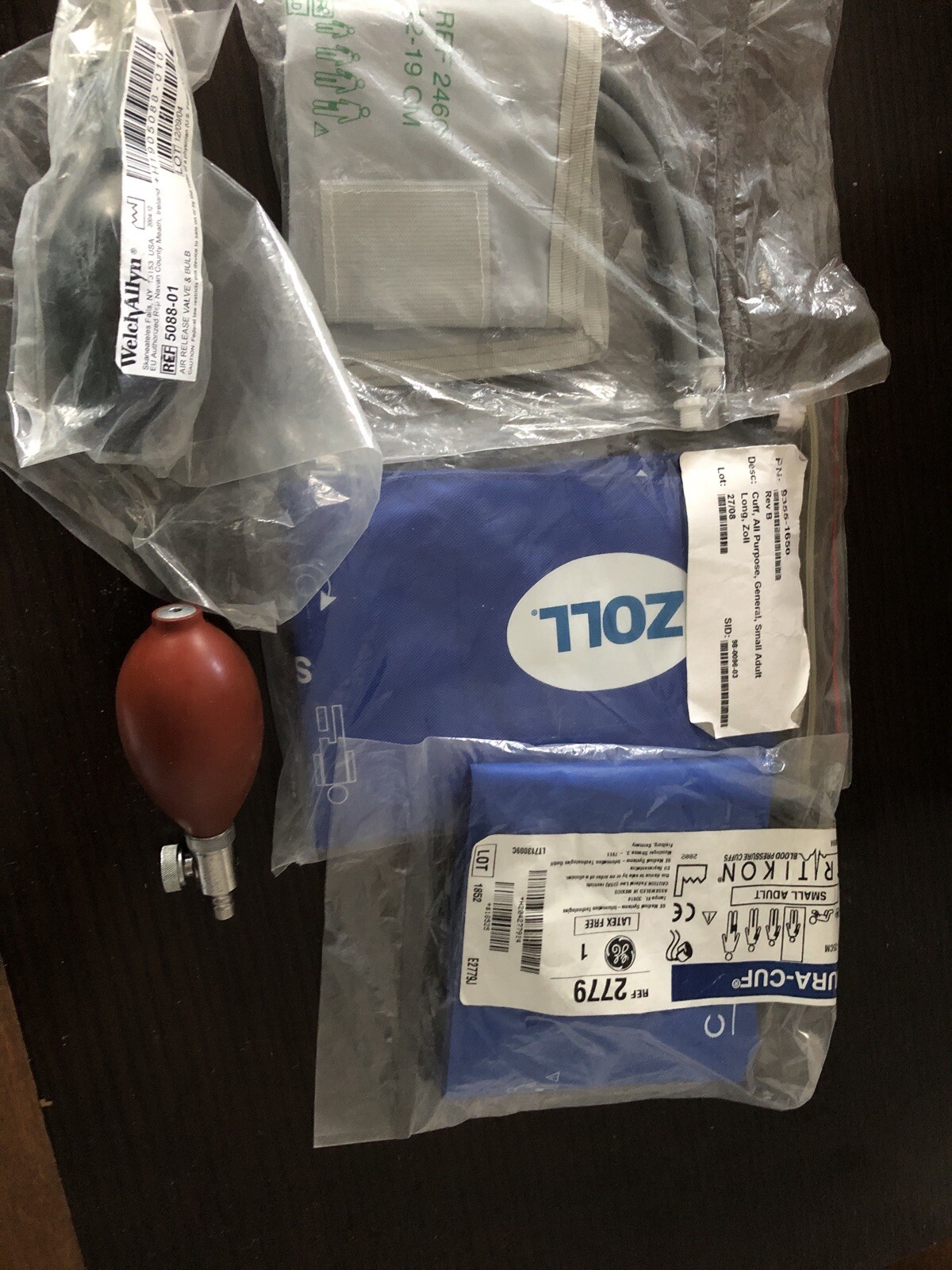 (3) Cuffs & (2) Air Release Valve And Bulbs