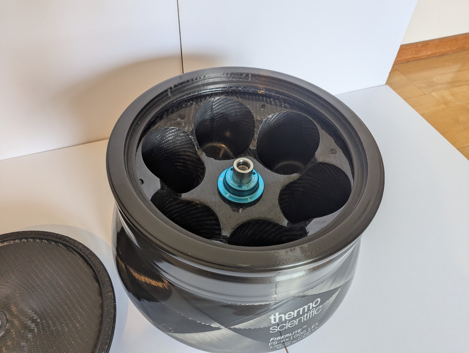 Thermo Sxcientific Fiberlite F9-6 x 1000 LEX Fixed Angle Rotor for LYNX 6000