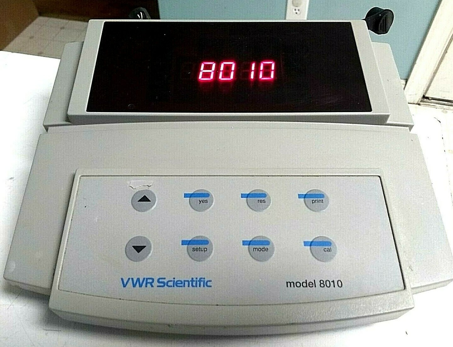 VWR Scientific 8010 Digital Lab pH Meter – No Probe or Power Adapter (Optional)