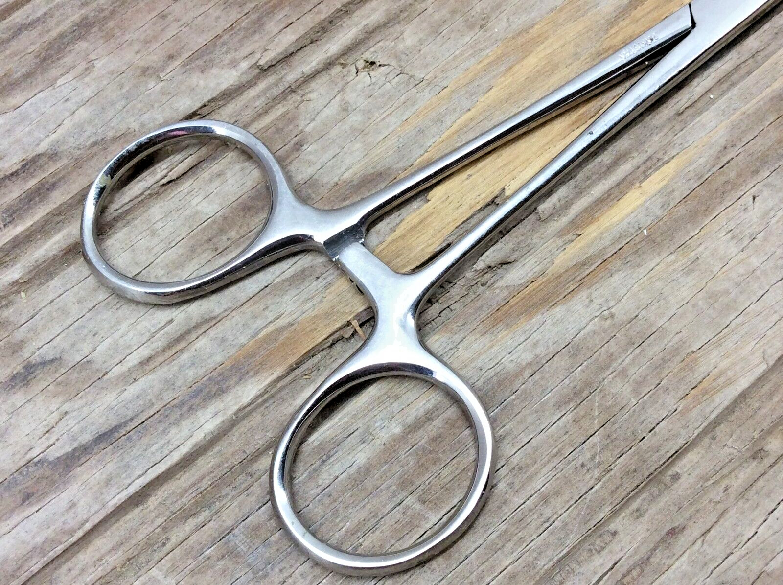 Surgical Type Locking Forceps Clamp Stainless Steel 5 1/2″