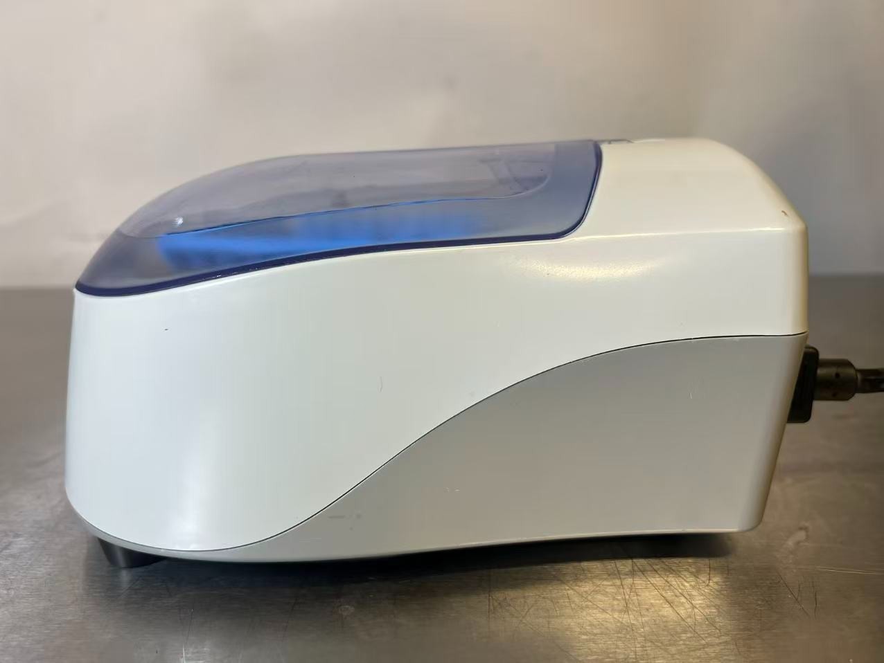 Benchmark Myfuge C1012 Micro Centrifuge TESTED with Warranty