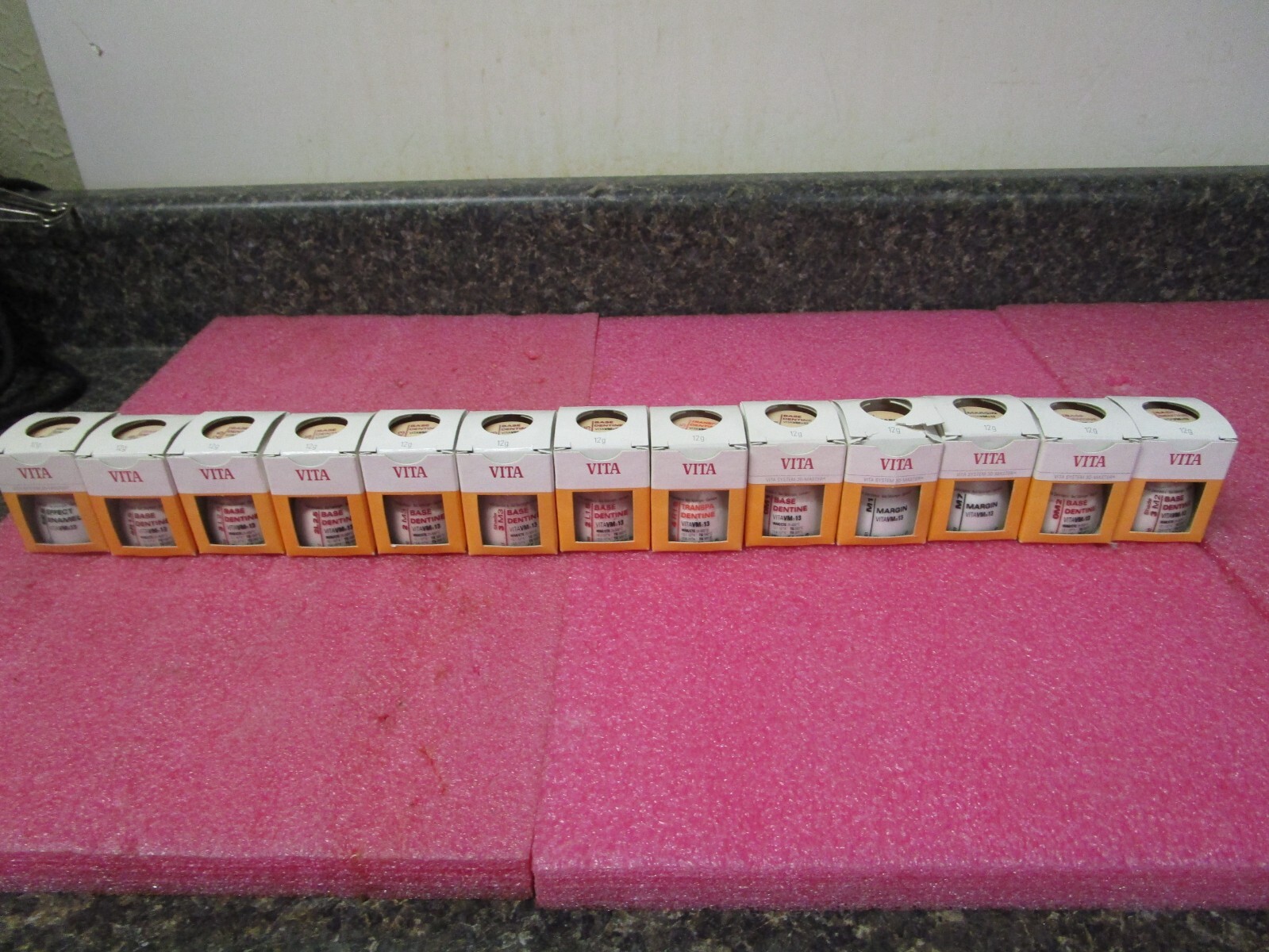 Vita 12g VM13 Base Dentine, Transpa. Margin & Enamel Powders – Lot of 13 -New