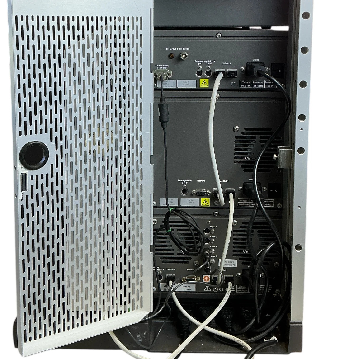 GE ÄKTA Explorer HPLC System with Frac-950 Fraction Collector