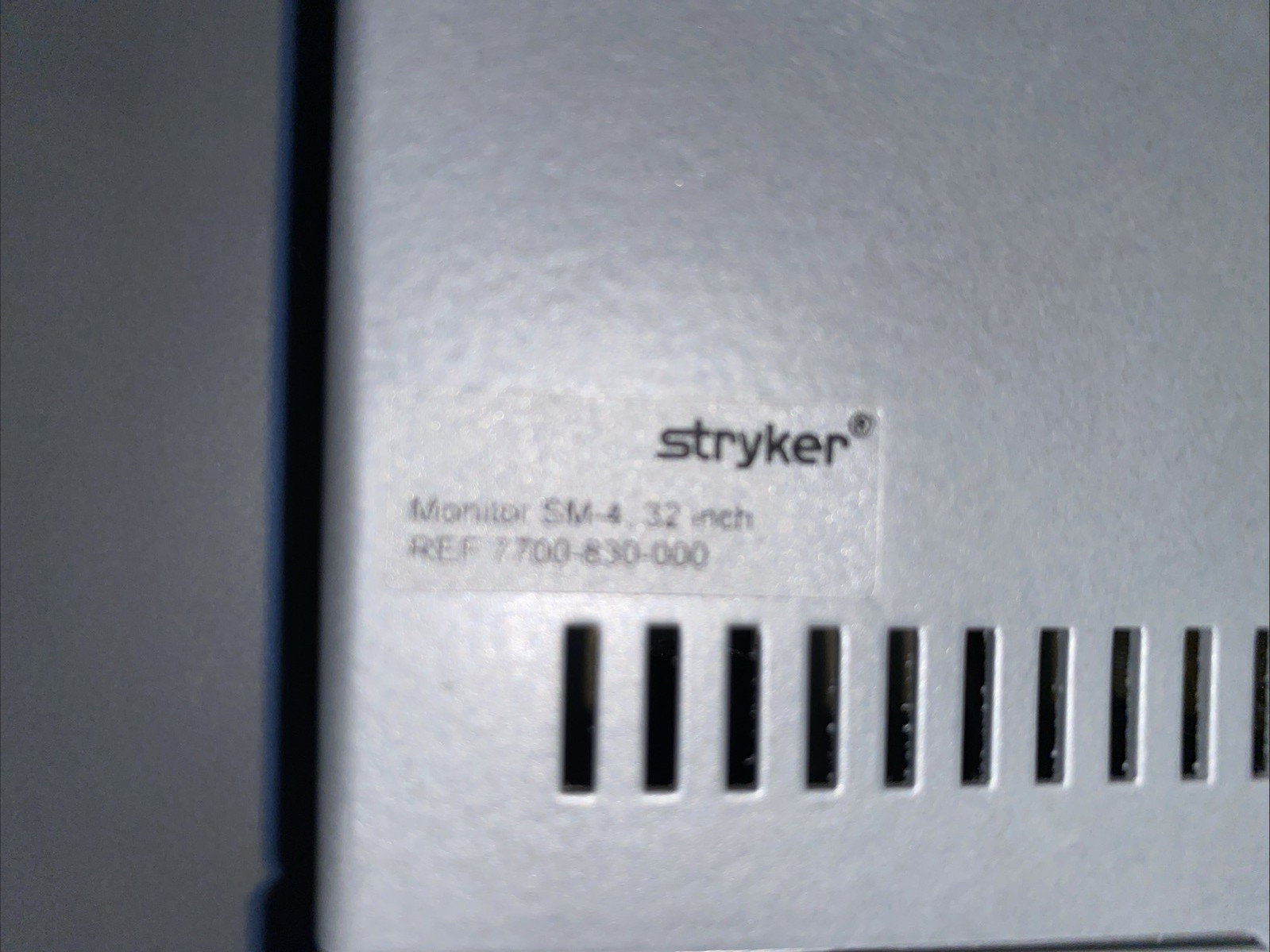 Stryker Navigation Monitor 32″ Surgeon Display with Pad Cover 7700-830-000 SM-4