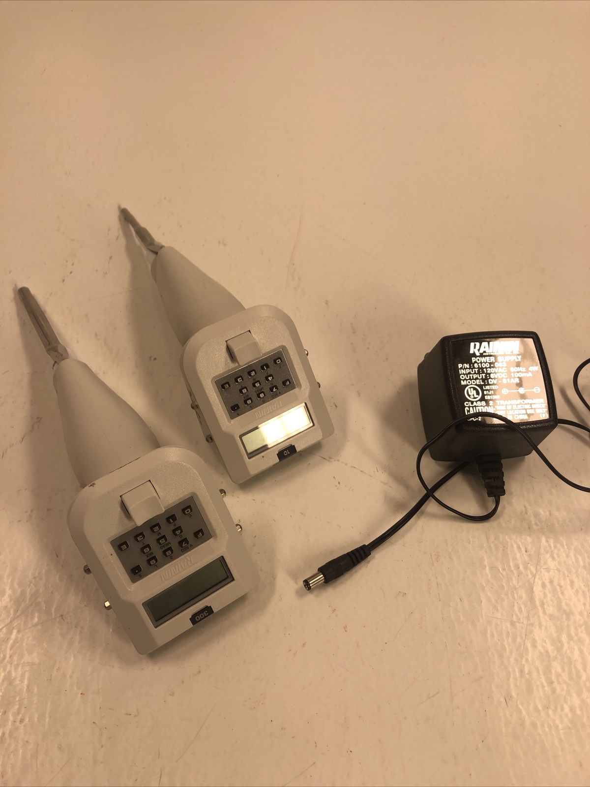 Lot Of 2 RAININ ELECTRONIC DIGITAL PIPETTE With Power Adaptor 20- 300ul 0.5-10ul