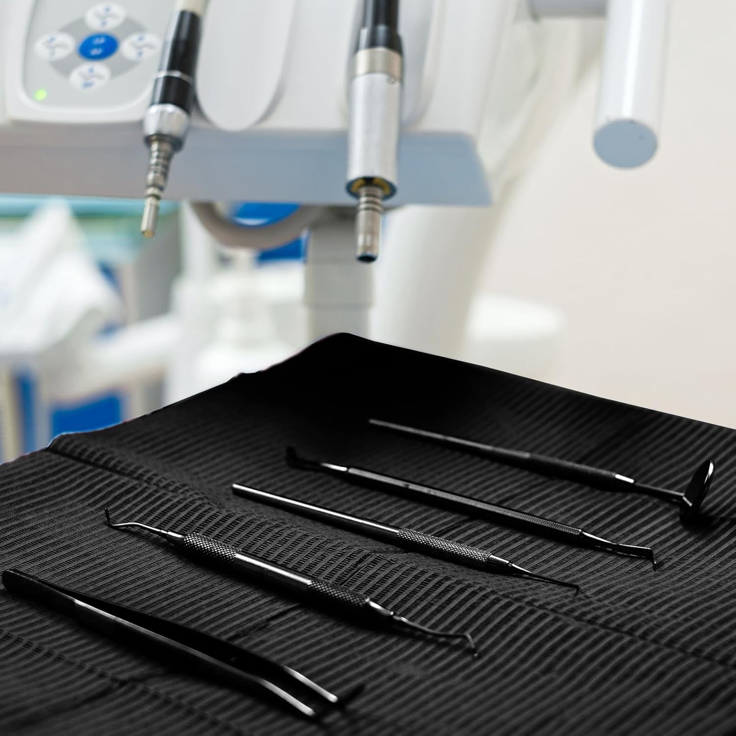 Versatile 50-Pack Black Dental Bibs 13″ x 18″ – Ideal for Dental and Tattoo Use