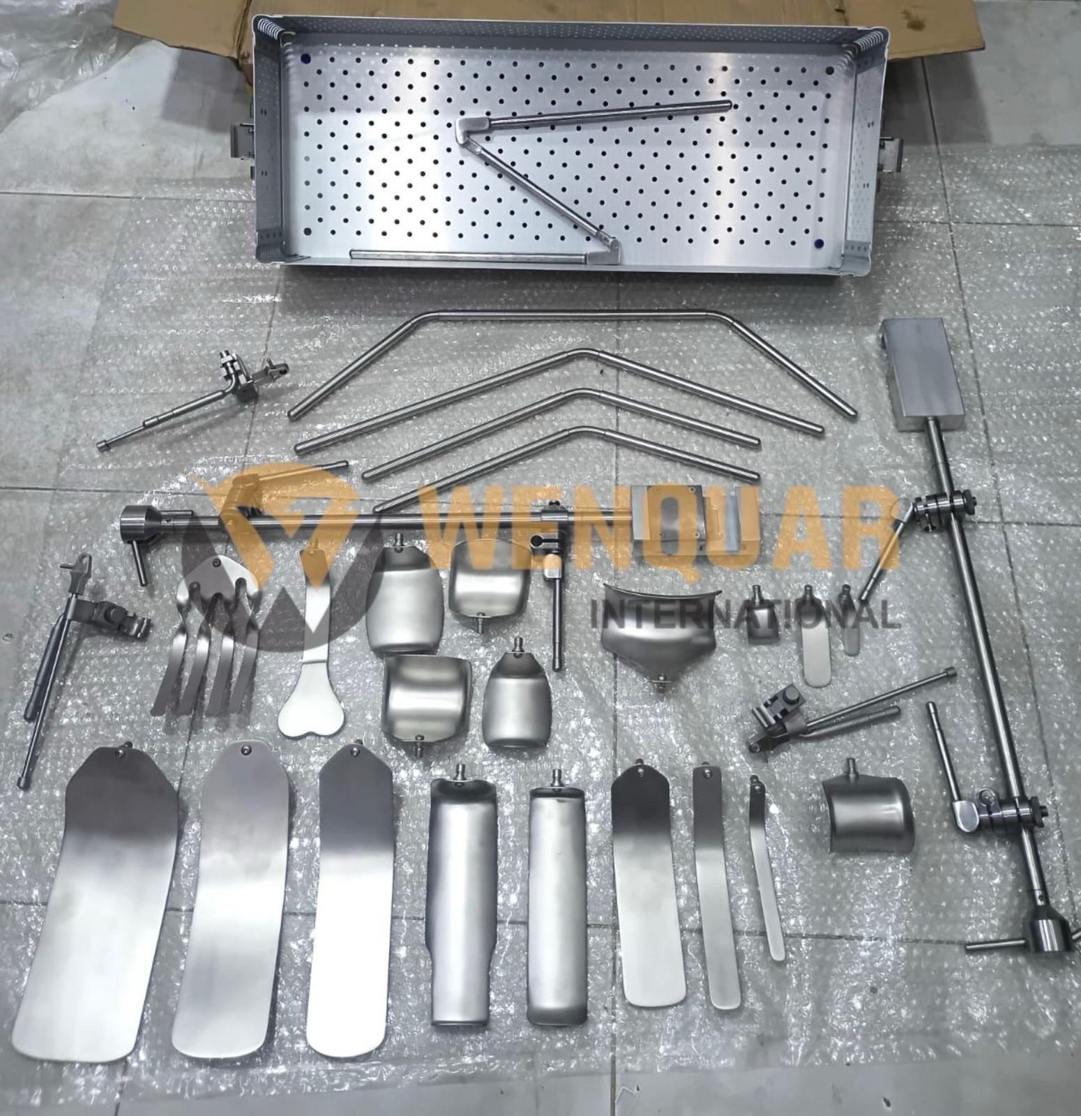 Thompson Surgical Retractor Set For Liver Transplant Stainles Steel Aluminum Box