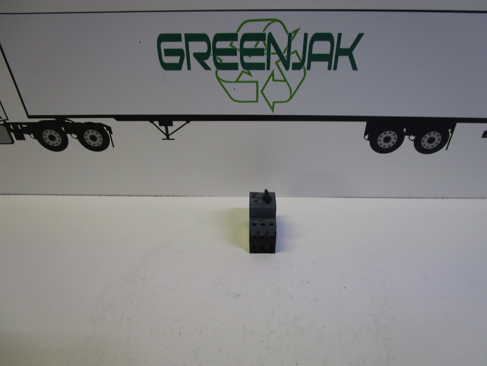 SIEMENS 3RV2011-0GA10 0.45-0.63A MANUAL MOTOR PROTECTOR – USED – FREE SHIPPING