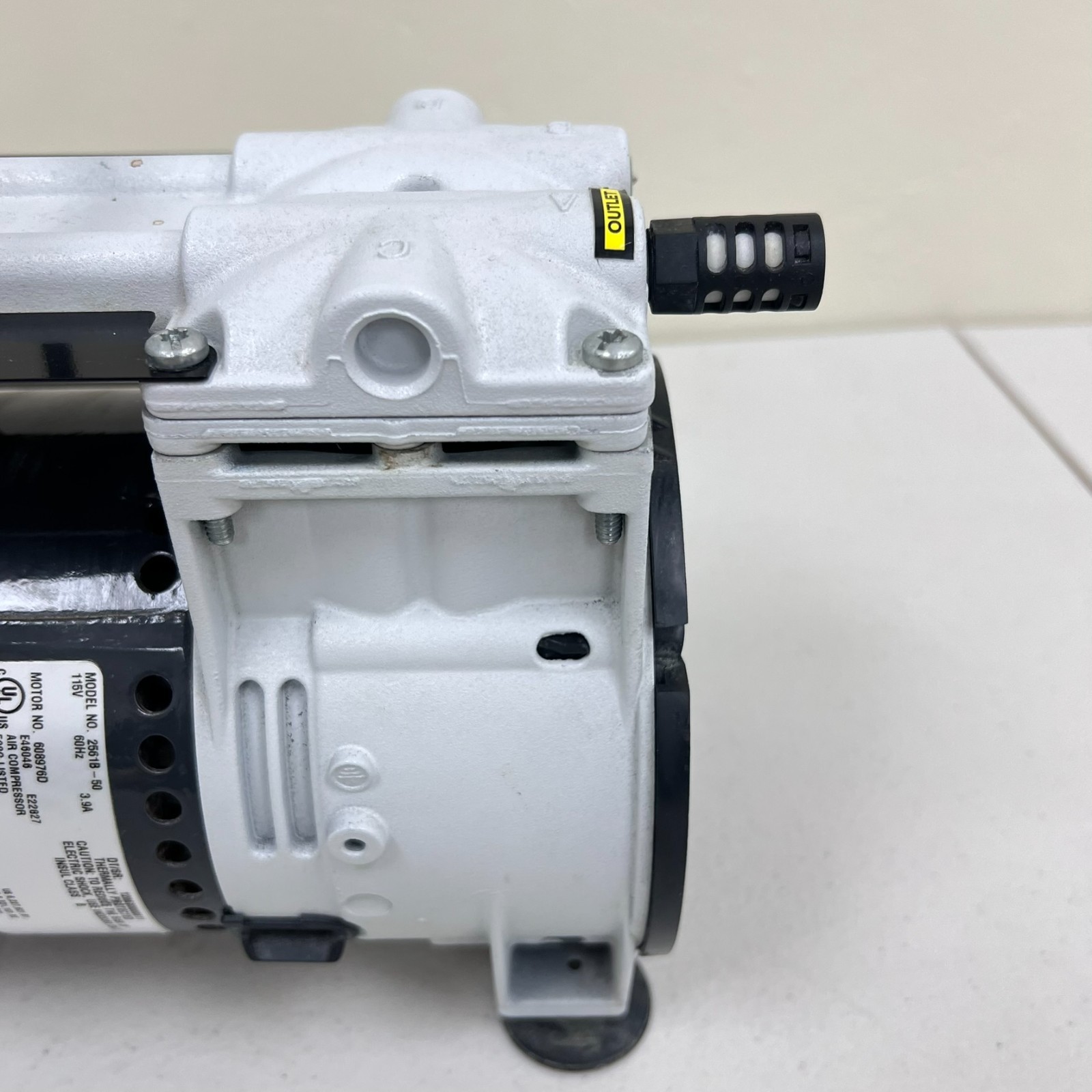 Welch 2561B-50 Standard Duty Dry Vacuum Piston Pump, 60 L/min, 115 VAC