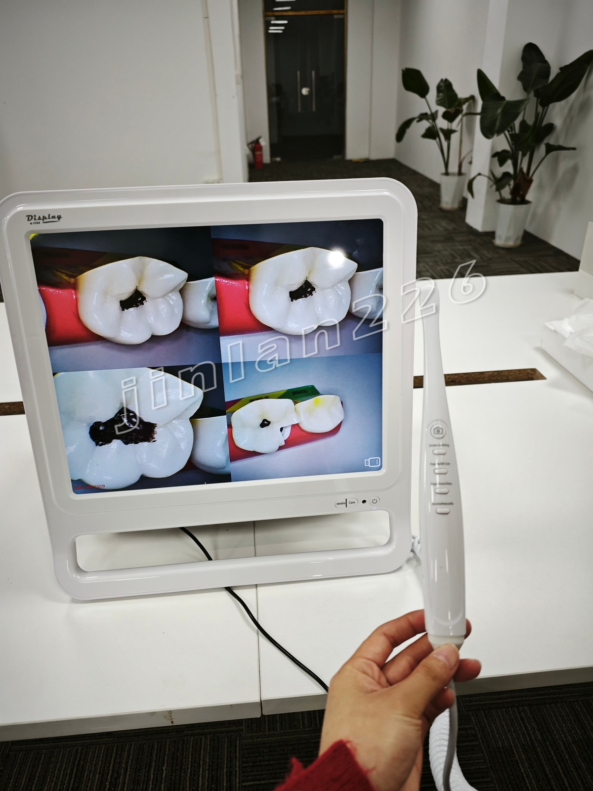 Digital Intraoral Endoscopy Camera With Monitor for Dental Chair Oral Camara