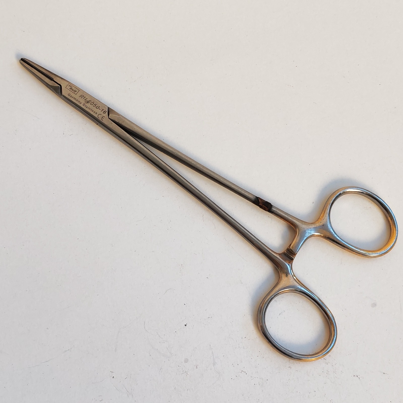 Dolf RU 6050 – Germany – NEEDLE HOLDER Surgical Instrument #25113130