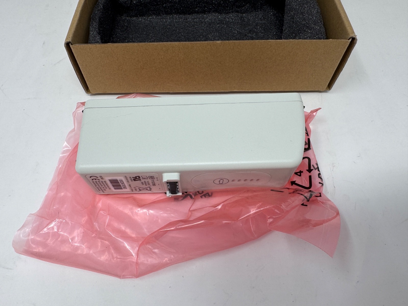 Philips Respironics 1113780 Rechargeable Li-ion Battery 14.8VDC 1113780