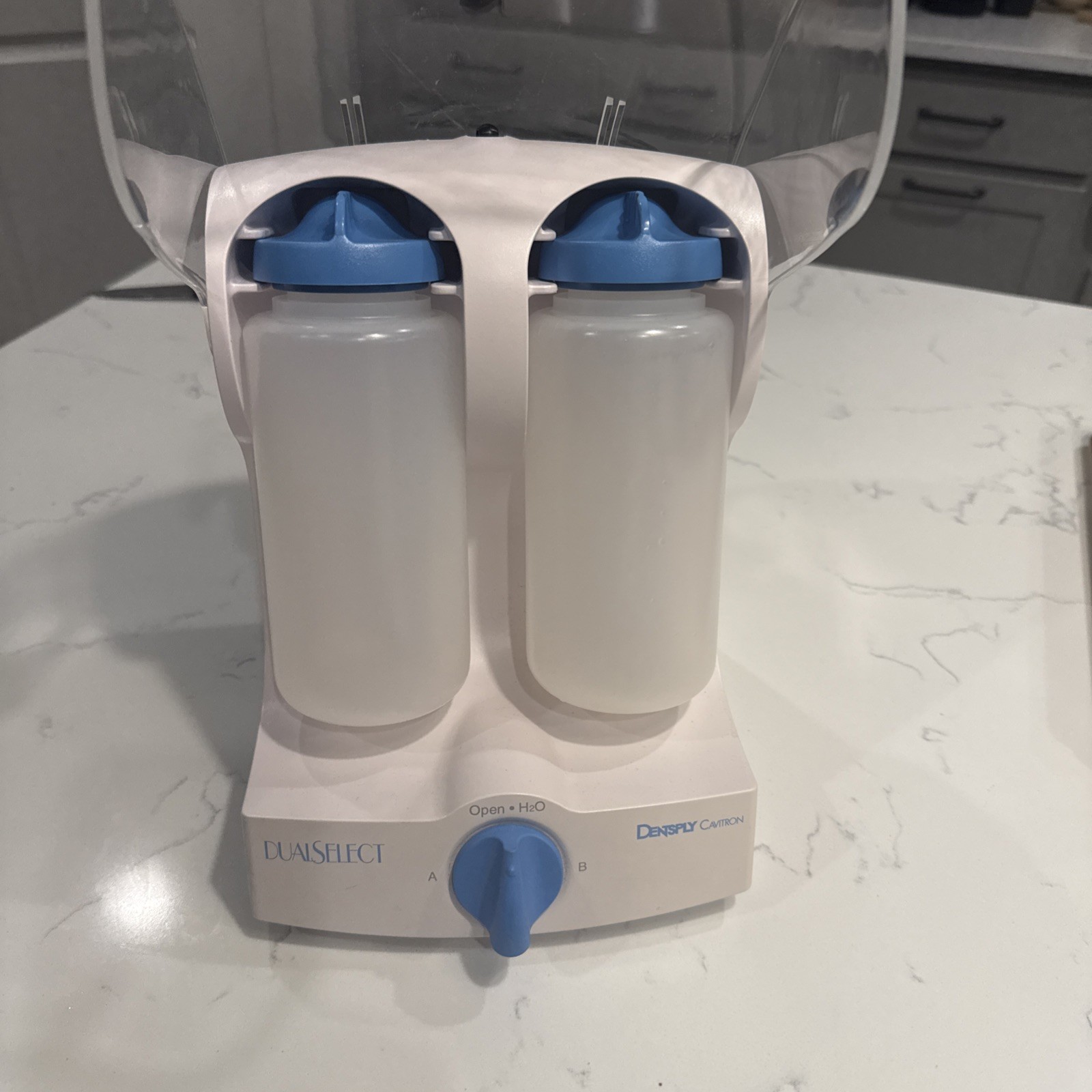 Dentsply Cavitron Dual Select Type DISP-118 Disinfectant Bottle Dispenser