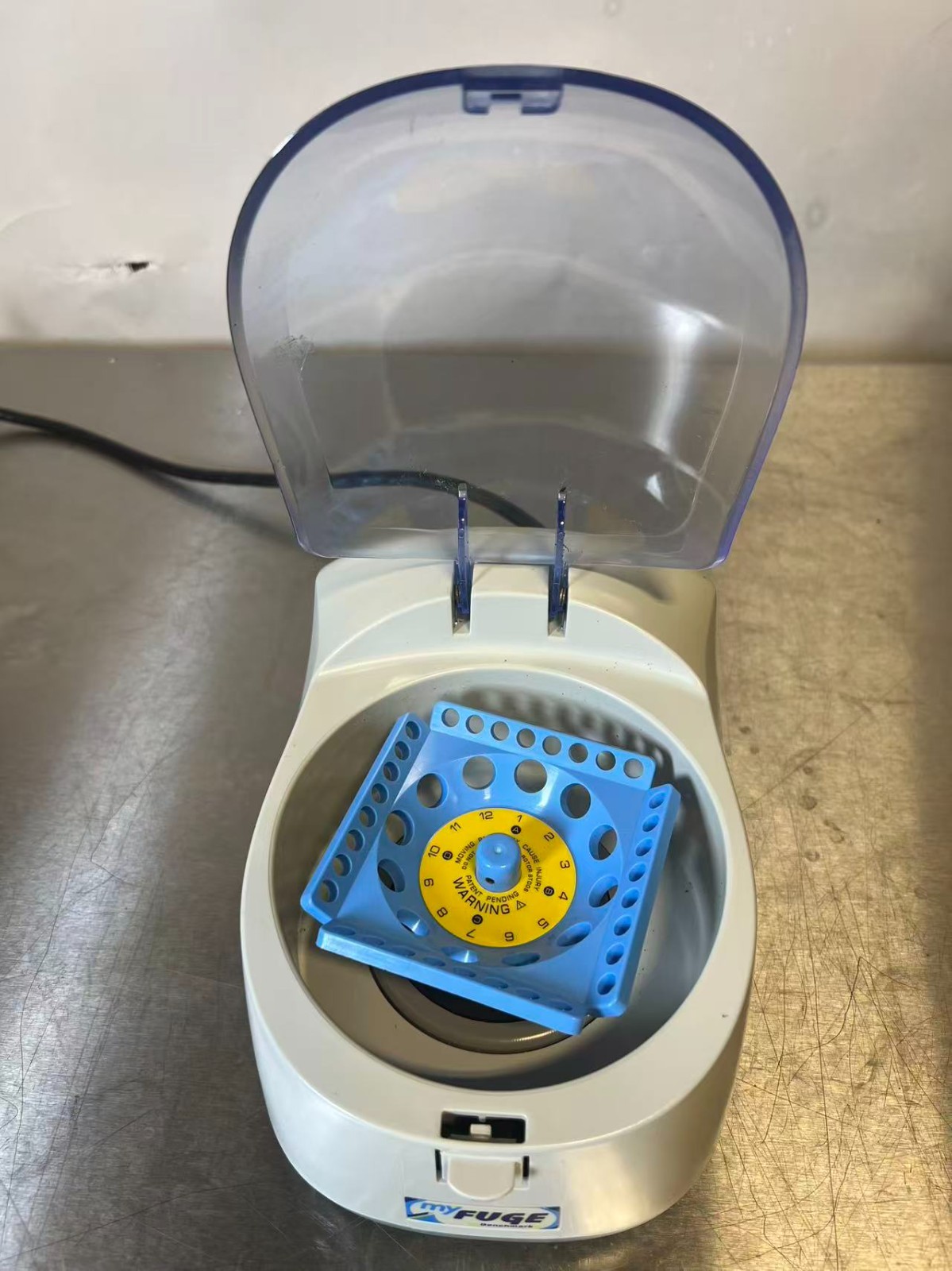 Benchmark Myfuge C1012 Micro Centrifuge TESTED with Warranty
