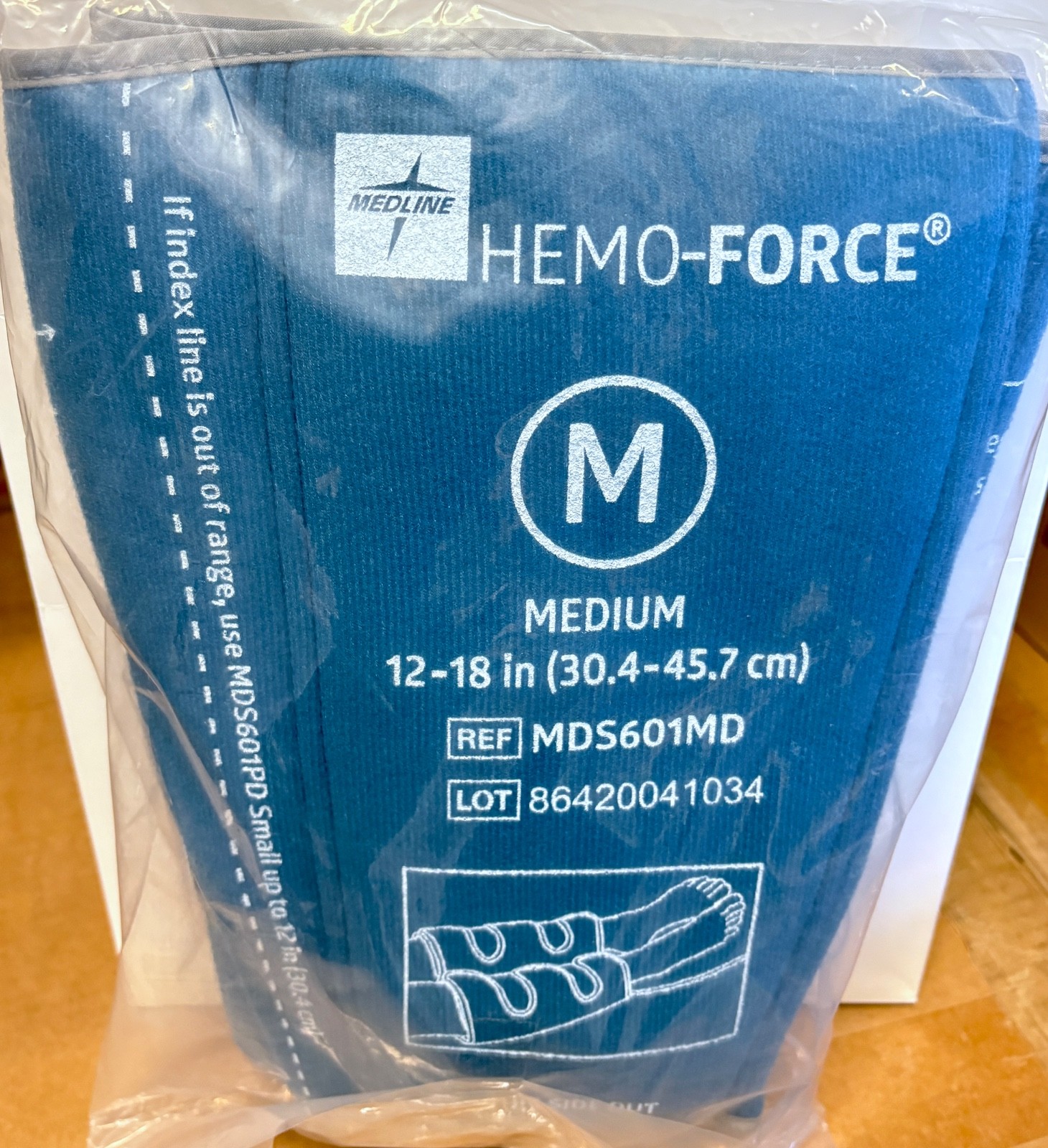 Medline Hemo-Force DVT Calf Sleeve MEDIUM 12-18” MDS601MD – 1 Pair